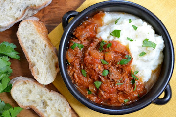 beef ragout with mashed cauliflower