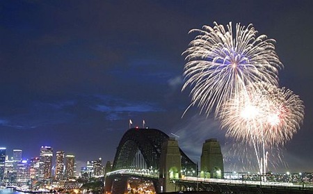 sydney_fireworks_9pm_5_small