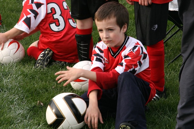 [J&MSoccer,4-10 039[2].jpg]