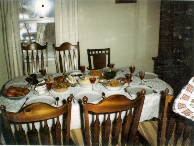 [1980 12 25 Christmas dinner at the Petroffs[2].jpg]