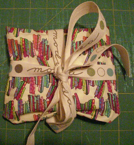[0810 Needle book sent wrapped[2].jpg]