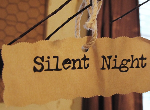 [Silent Night[5].jpg]