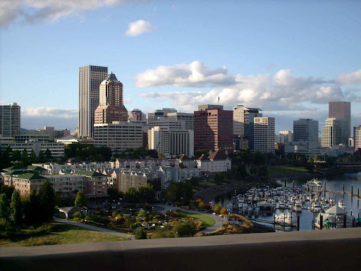 [Image: Portland_Skyline_Marquam_Bridge.jpg]