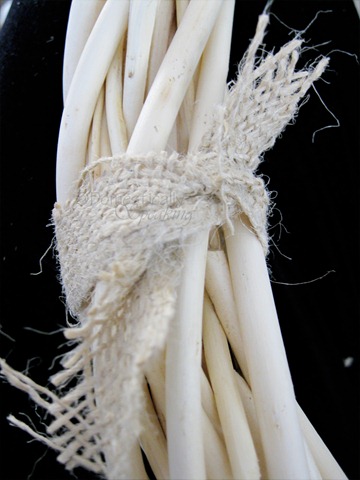 [spring wreath 2[4].jpg]