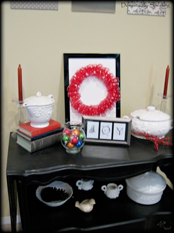 [red wreath 2[4].jpg]