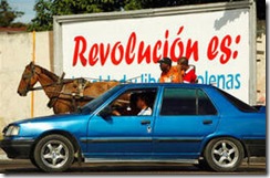 logros-de-la-revolucion-coches-y-automoviles-juntos-en-la-habana_halfblock