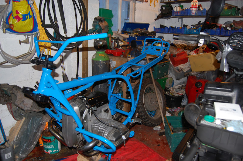 Frame%20-%20Assembly%204.jpg