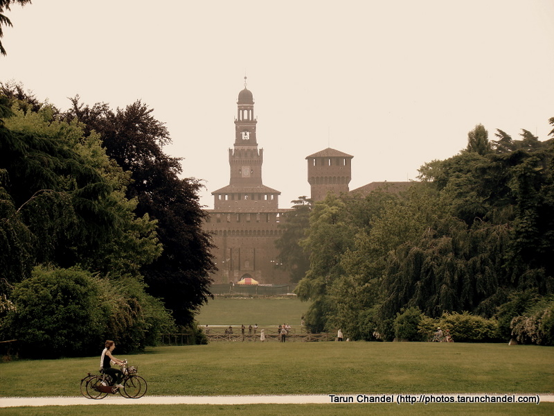 Parco Sempione (Park at Castello Sforzesco, Sforza Castle), Milan Italy ...
