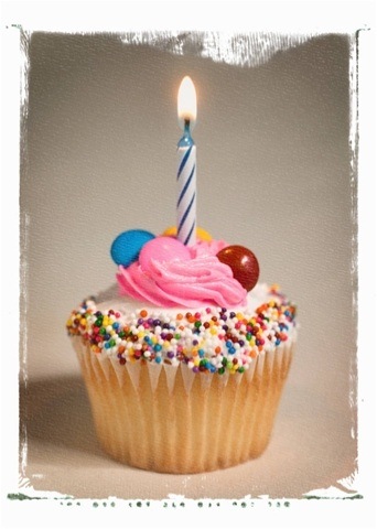 [birthday-cupcake[2].jpg]