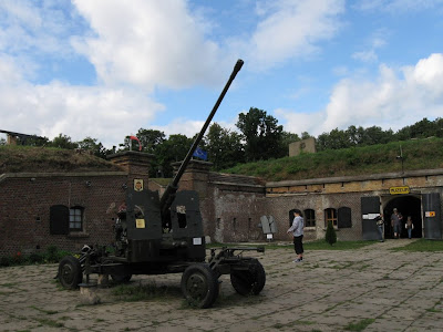 Fort Zachodni - armata przeciwlotnicza