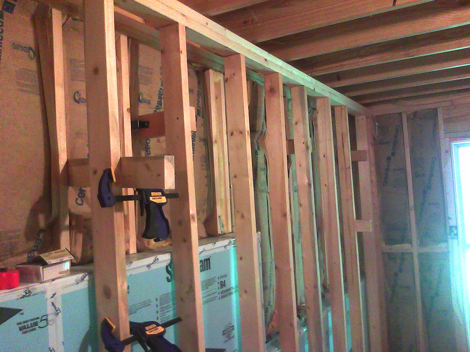 How to finish a basement and home theatre Isolating the southern knee