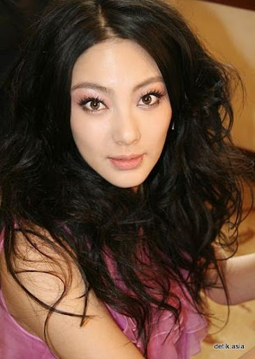 Gallery Of Chinese Sexy Actress Kitty Zhang Yuqi
