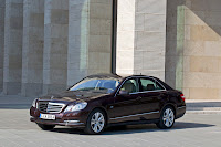 Mercedes-Benz-E-W212-33.jpg