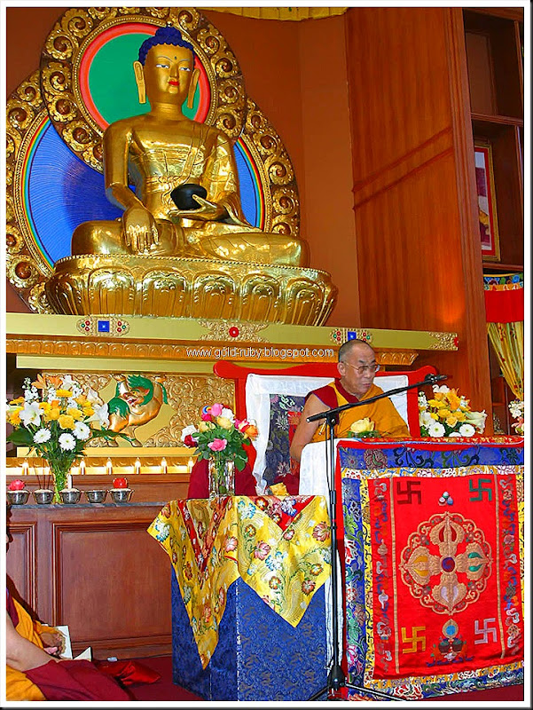 dalai-lala-buddha-statue_large