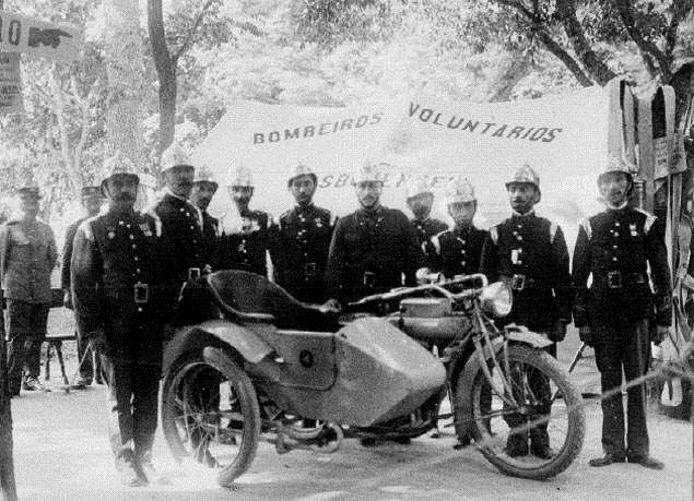 [1917-B-Voluntrios-Lisbonenses12.jpg]