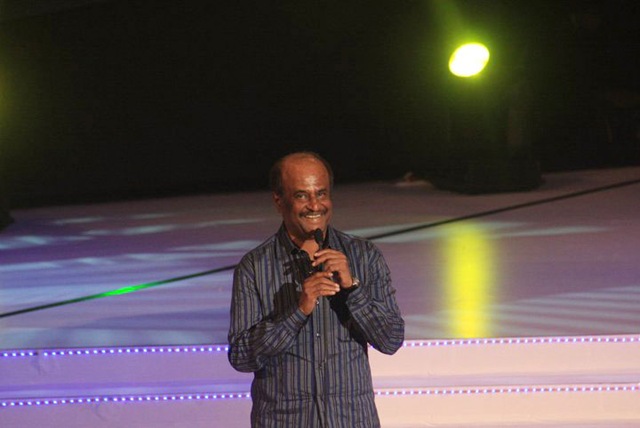 [Enthiran-Audio-Launch-04[4].jpg]