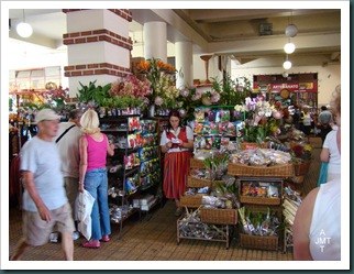 DSC03321-Funchal-marché-aux fleurs BW