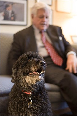 [Ted-Kennedy-and-Portugese-Water-Hound[28].jpg]