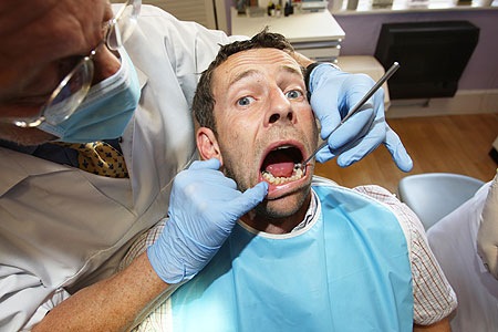 [in-the-dentist-chair[5].jpg]