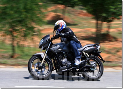 tvs%20apache%20rtr%20180%202_thumb%5B5%5D.jpg