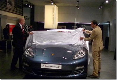porsche panamera unveiled in india at mumbai dealership