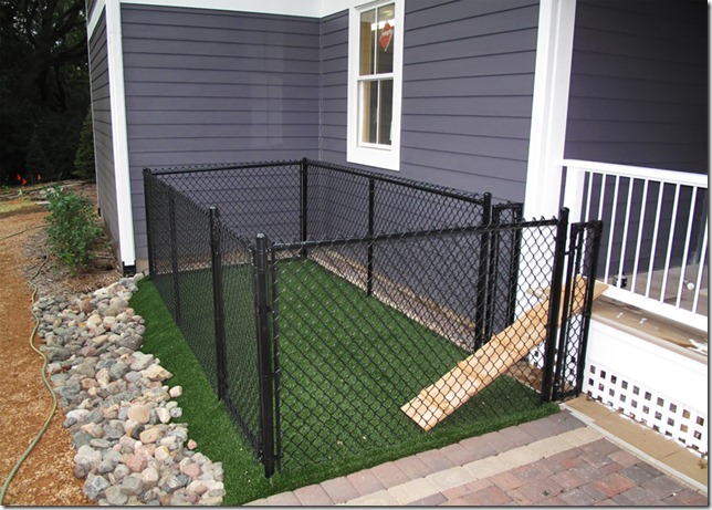 the second photo shows the dog run ramp and pet