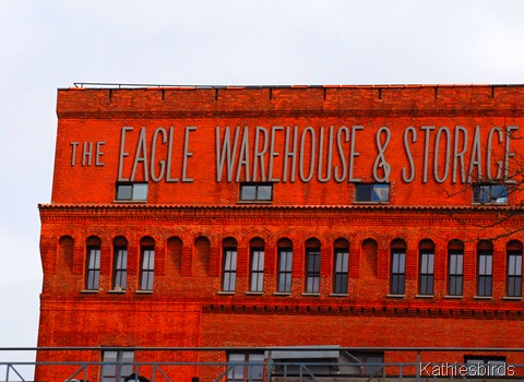1. Brooklyn Warehouse-k