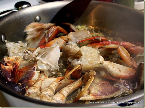  Frying Chopped Dungeness Crab