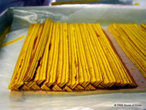 [yellow triangular strips for sarawak layer cake design - copyright house of annie[2].jpg]