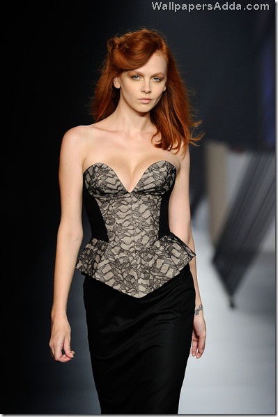 2010 L Oreal Melbourne Fashion Festival Day xcsPGafmmqQl[1]