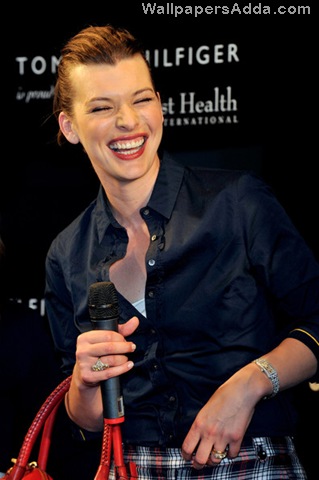 [Milla+Jovovich+Presents+Tommy+Hilfiger+Limited+VQHUIDOwVzOl[2].jpg]