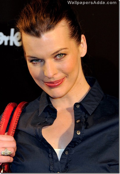 Milla Jovovich Presents Tommy Hilfiger Limited iAF_Qghwb9Jl
