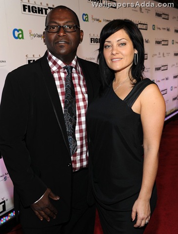 [Celebrity+Fight+Night+XVI+Arrivals+fuAFbyPSuK9l[2].jpg]