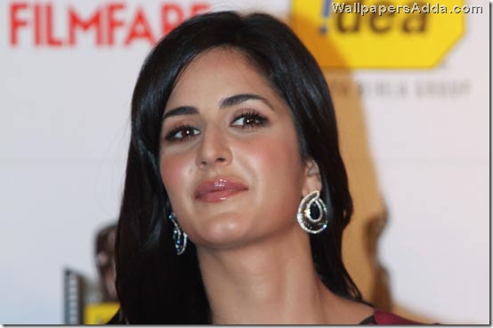 Katrina is upset - Bollywood5