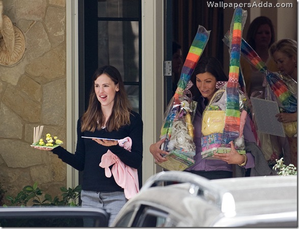 Garner Affleck celebrate Easter b9YUrIvxn6Xl