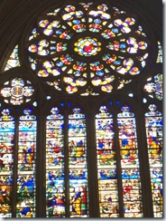 2010.09.05-035 vitraux de la cathédrale