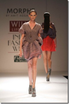 WIFW SS 2011collection by Morphe by Amit Aggarwal 19