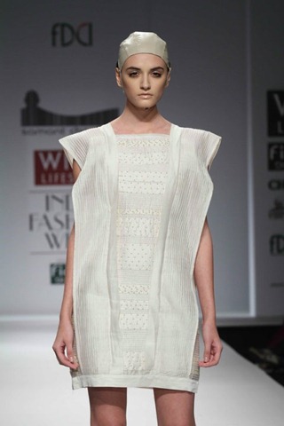 [IFW SS 2011  collection by Samant Chauhan's 9[5].jpg]