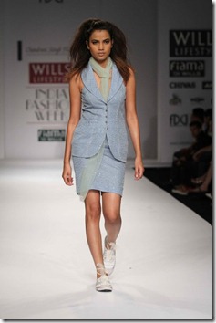 WIFW SS 2011 collection by Chandrani Singh Fllora 12
