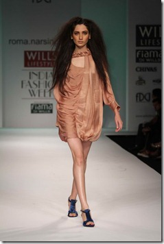 WIFW SS 2011 colection by Roma Narsinghani (9)