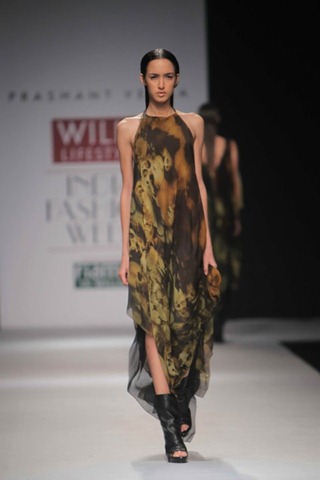 [WIFW SS 2011 collection by Prashant Verma (7)[5].jpg]