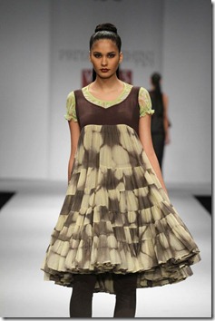 WIFW SS 2011 commection by Priyadarshini Rao  (9)