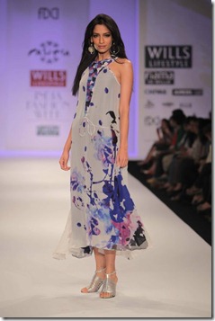 WIFW SS 2011 collection by Pashma (19)