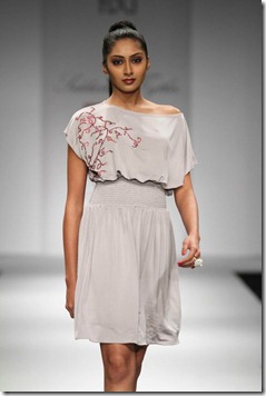 WIFW SS 2011 collection by  Siddartha Tytler (17)