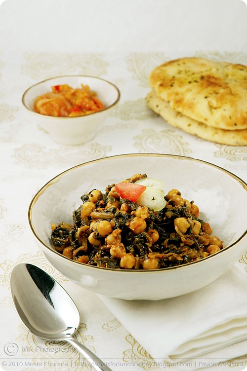 Chickpeas with Spinach – Channa Palak (01) by MeetaK