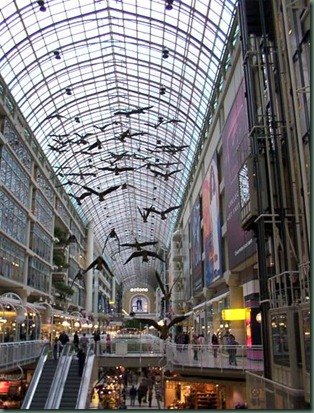 Toronto-eaton-centre