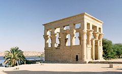 [240px-Philae,_Trajan's_Kiosk,_Aswan,_Egypt,_Oct_2004[3].jpg]