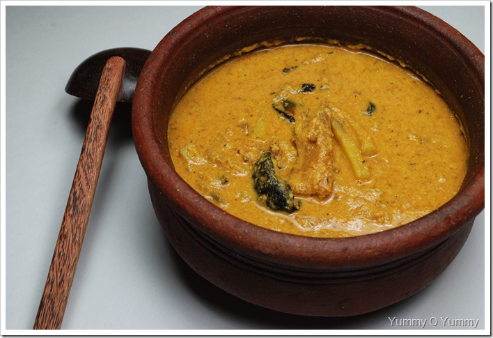 Unakka Meen - Kaya Curry/ Dried Fish - Raw Banana Curry