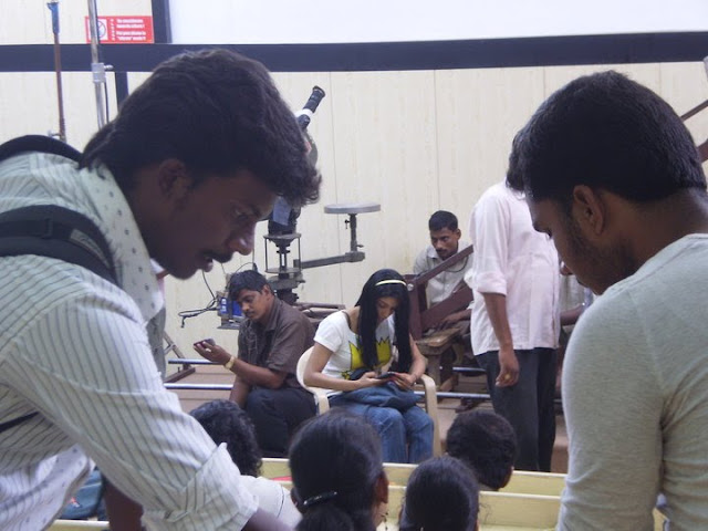 CLICK THE ABOVE ARROW TO  ZOOM THE IMAGE