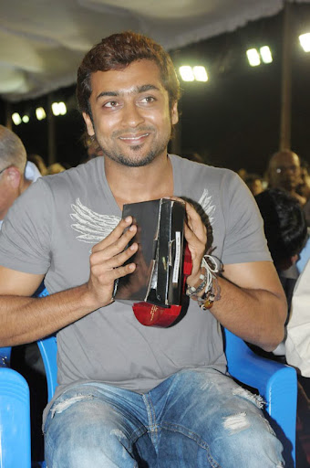 CLICK THE ABOVE ARROW TO  ZOOM THE IMAGE